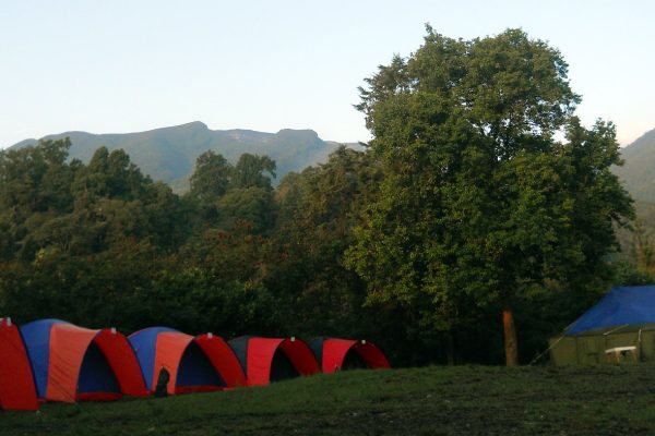 camping seru mandalawangi